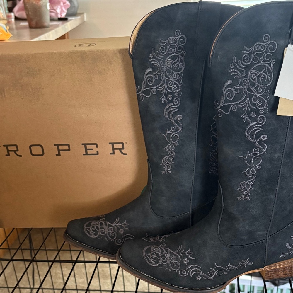 Women’s Cowboy Boots